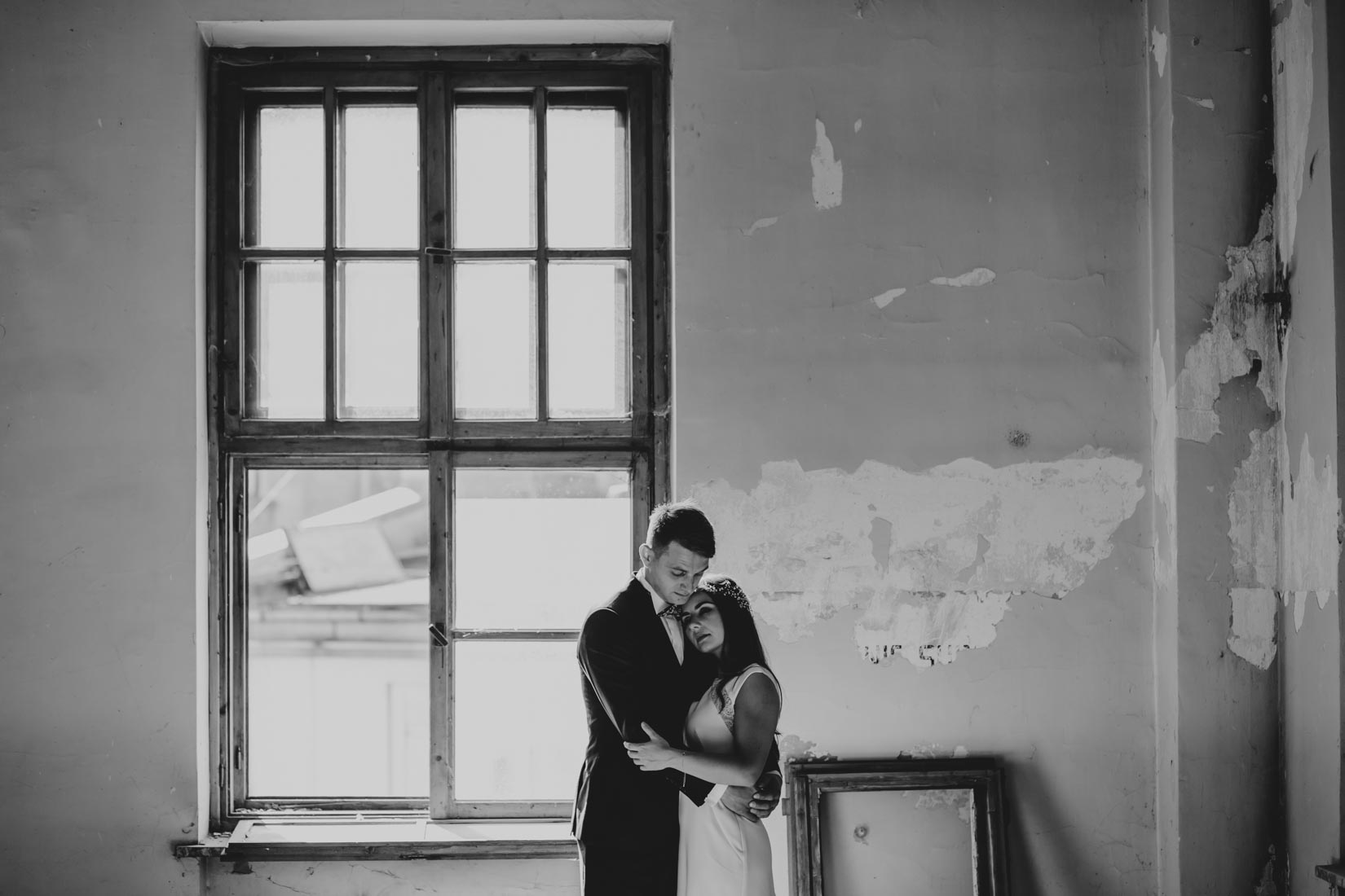 Sesja ślubna Kraków Dolnych młynów 10 Tytano Fotografia ślubna Kraków