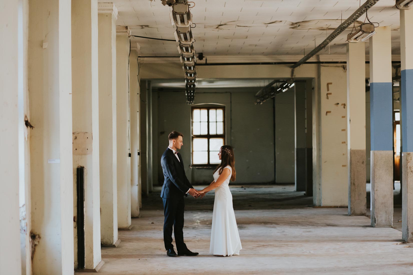 Sesja ślubna Kraków Dolnych młynów 10 Tytano Fotografia ślubna Kraków