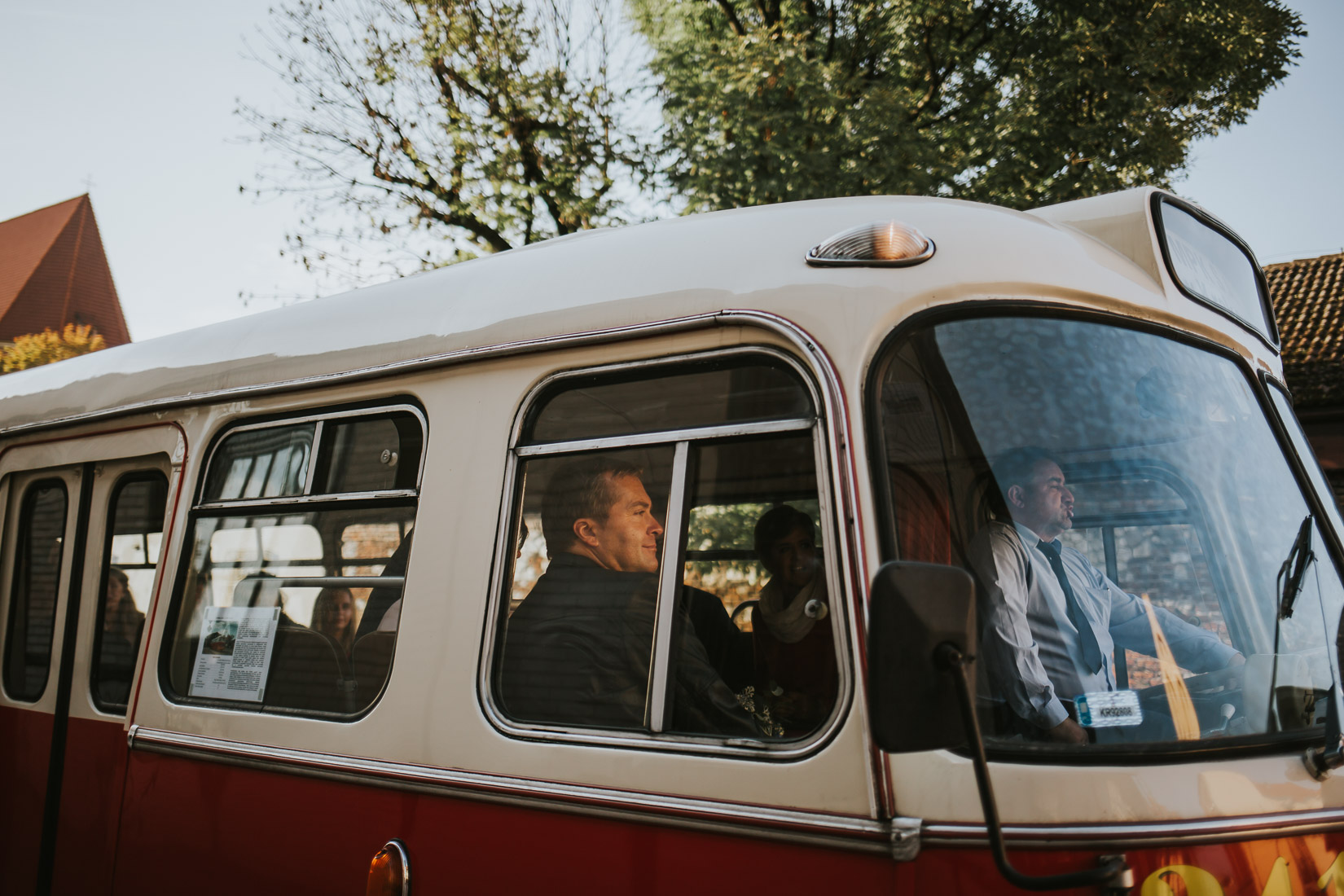 Fotografia ślubna Kraków, ślub wesele Stara Zajezdnia Kraków Kazimierz