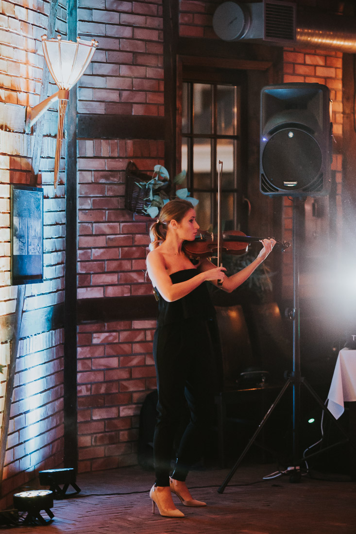 Fotografia ślubna Kraków, ślub wesele Stara Zajezdnia Kraków Kazimierz