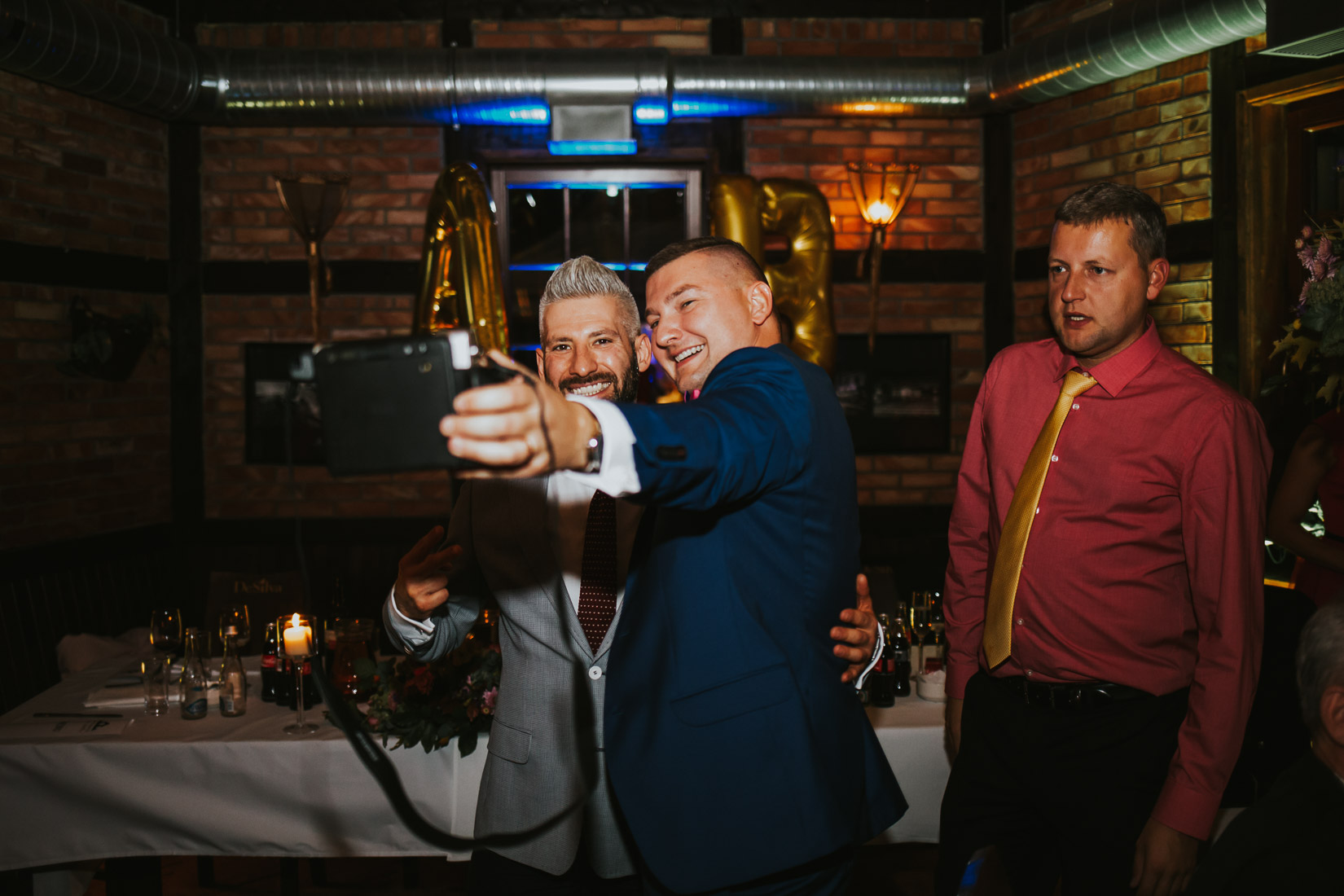 Fotografia ślubna Kraków, ślub wesele Stara Zajezdnia Kraków Kazimierz