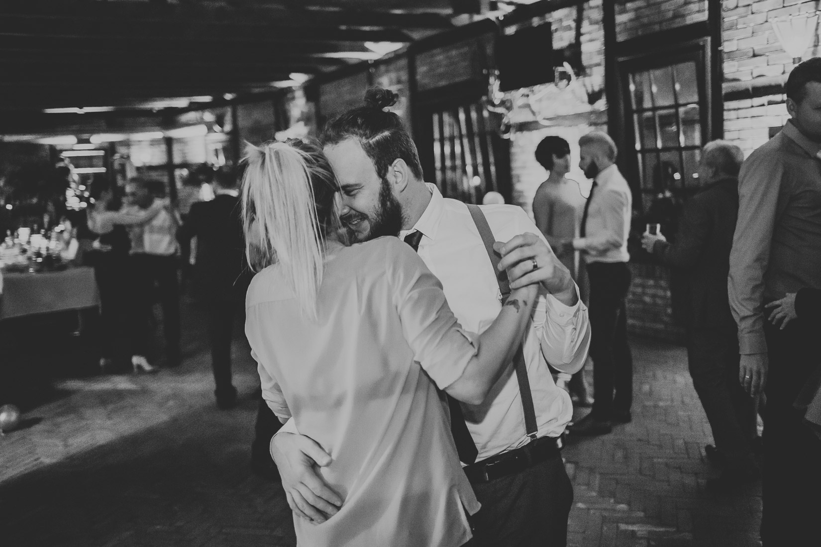 Fotografia ślubna Kraków, ślub wesele Stara Zajezdnia Kraków Kazimierz