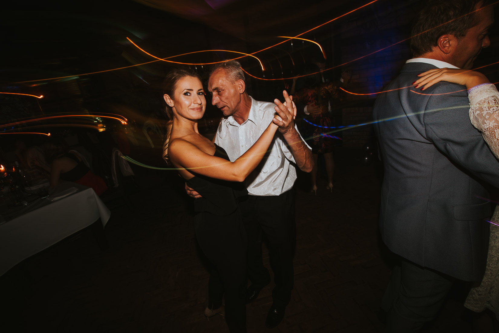 Fotografia ślubna Kraków, ślub wesele Stara Zajezdnia Kraków Kazimierz