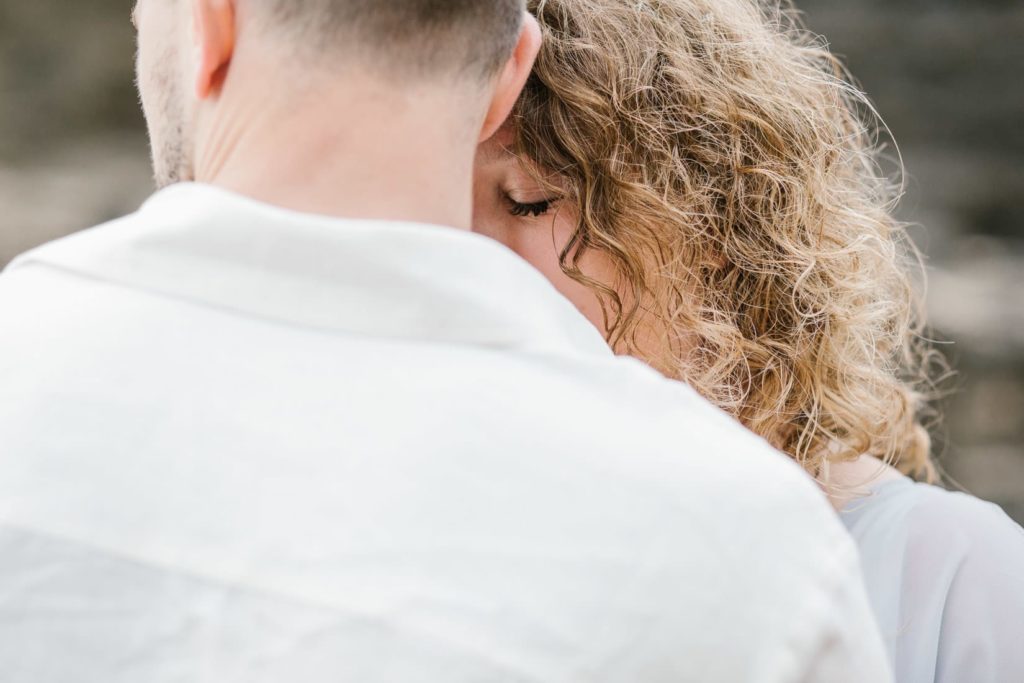 Ślub na Hawajach, halona beach cove wedding session