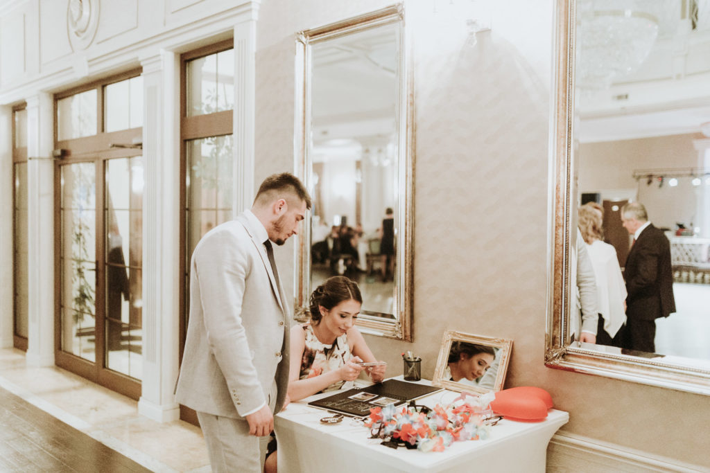 Ślub pałac w Konarach, Pacanów, Fotografia ślubna Kielce , fotograf ślubny Kraków