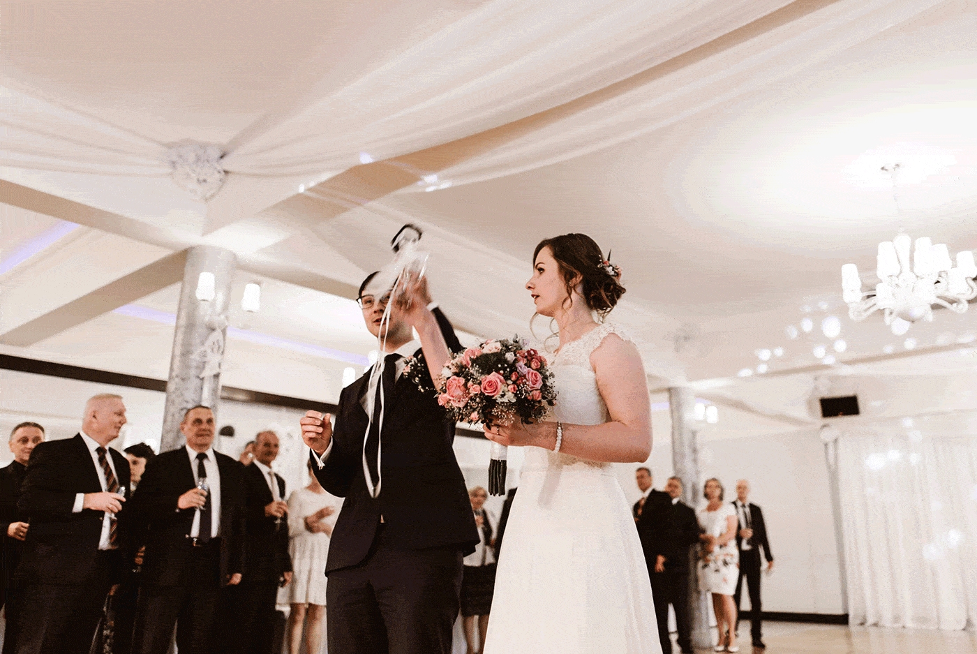 Fotografia ślubna Kraków , Fotograf ślubny Kielce - Basia & Tony Ślub pod Krakowem