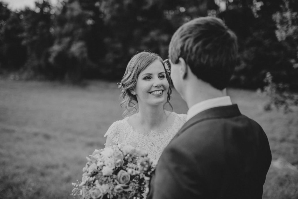 Fotografia ślubna Kraków , Fotograf ślubny Kielce - Basia & Tony Ślub pod Krakowem