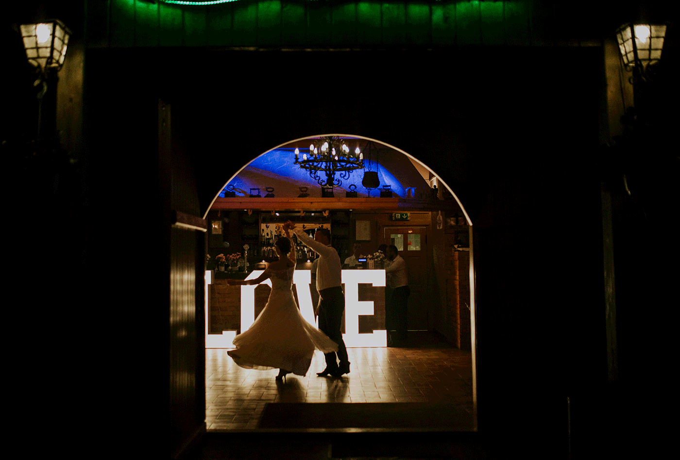 Fotograf ślubny Kielce Ślub rustykalny, Karczma Cekierówka wesele