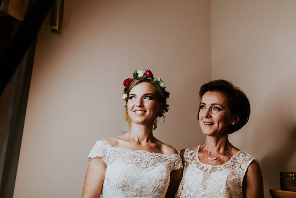 Fotograf ślubny Kielce Ślub rustykalny, Karczma Cekierówka wesele