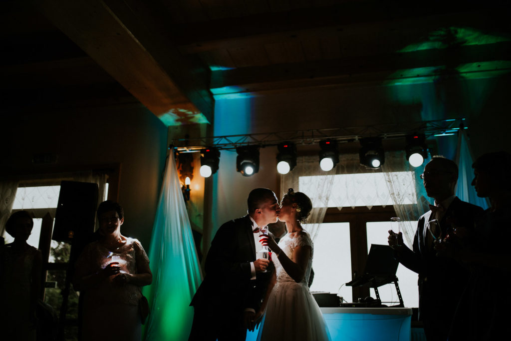 Fotograf ślubny Kielce Ślub rustykalny, Karczma Cekierówka wesele