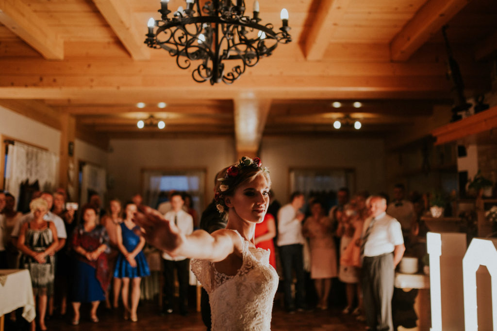 Fotograf ślubny Kielce Ślub rustykalny, Karczma Cekierówka wesele