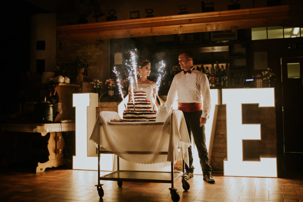 Fotograf ślubny Kielce Ślub rustykalny, Karczma Cekierówka wesele