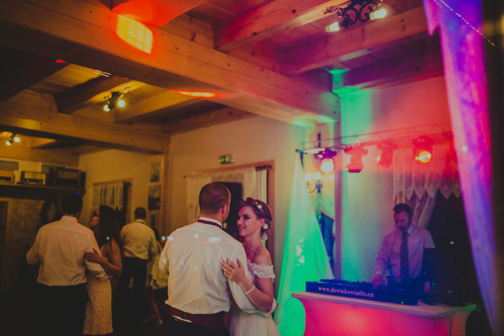 Fotograf ślubny Kielce Ślub rustykalny, Karczma Cekierówka wesele