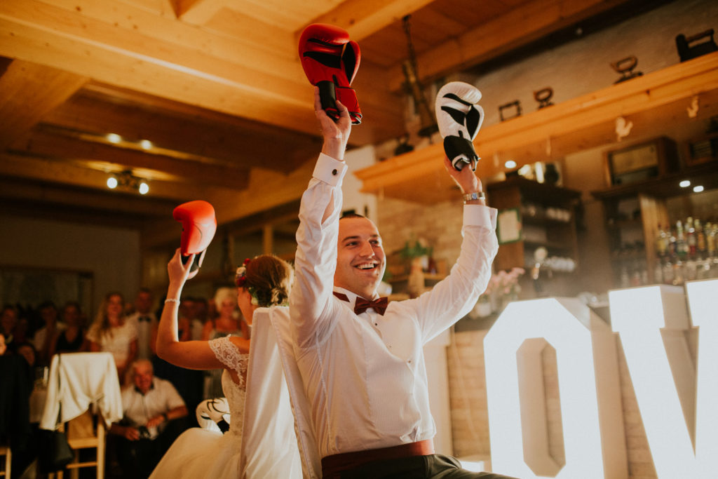 Fotograf ślubny Kielce Ślub rustykalny, Karczma Cekierówka wesele