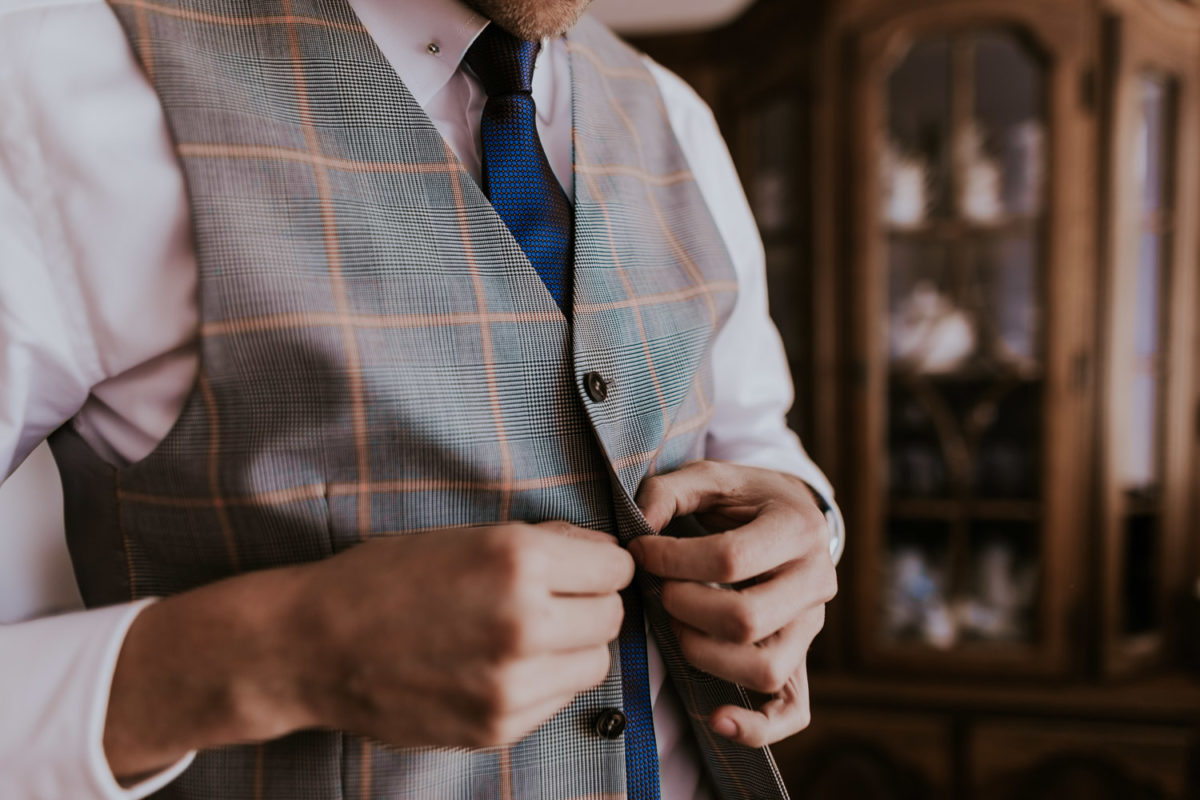 Ślub w Skalnym dworze, Ojców Skalny dwór