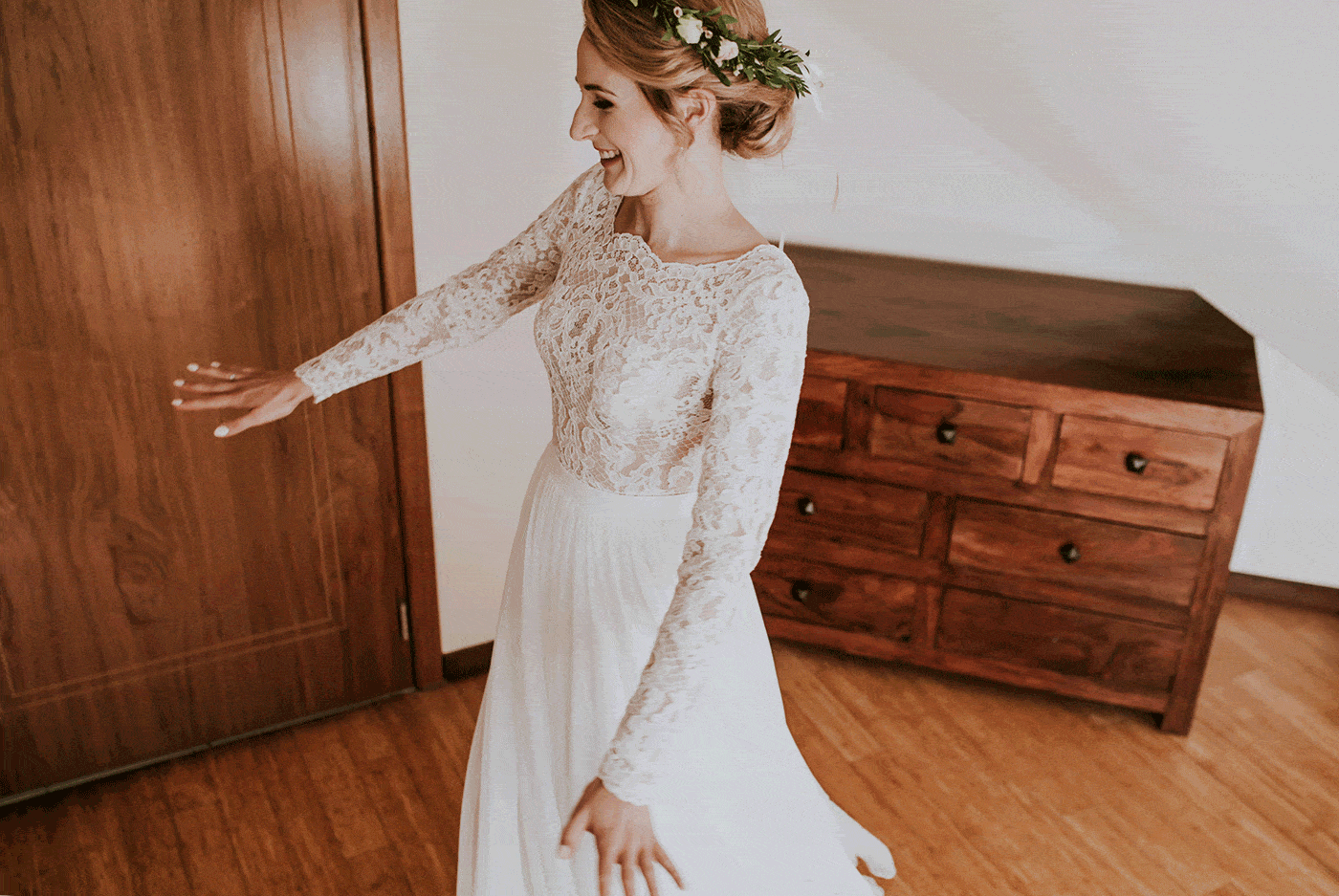 Ślub w Skalnym dworze, Ojców Skalny dwór