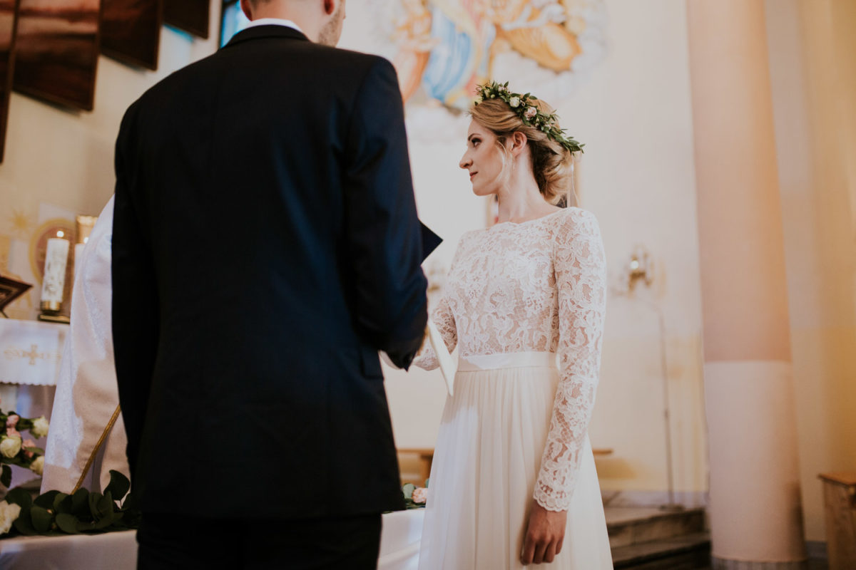 Ślub w Skalnym dworze, Ojców Skalny dwór