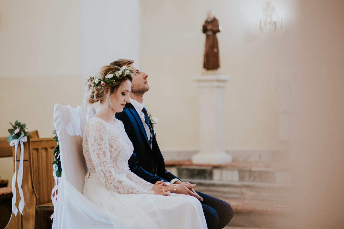 Ślub w Skalnym dworze, Ojców Skalny dwór