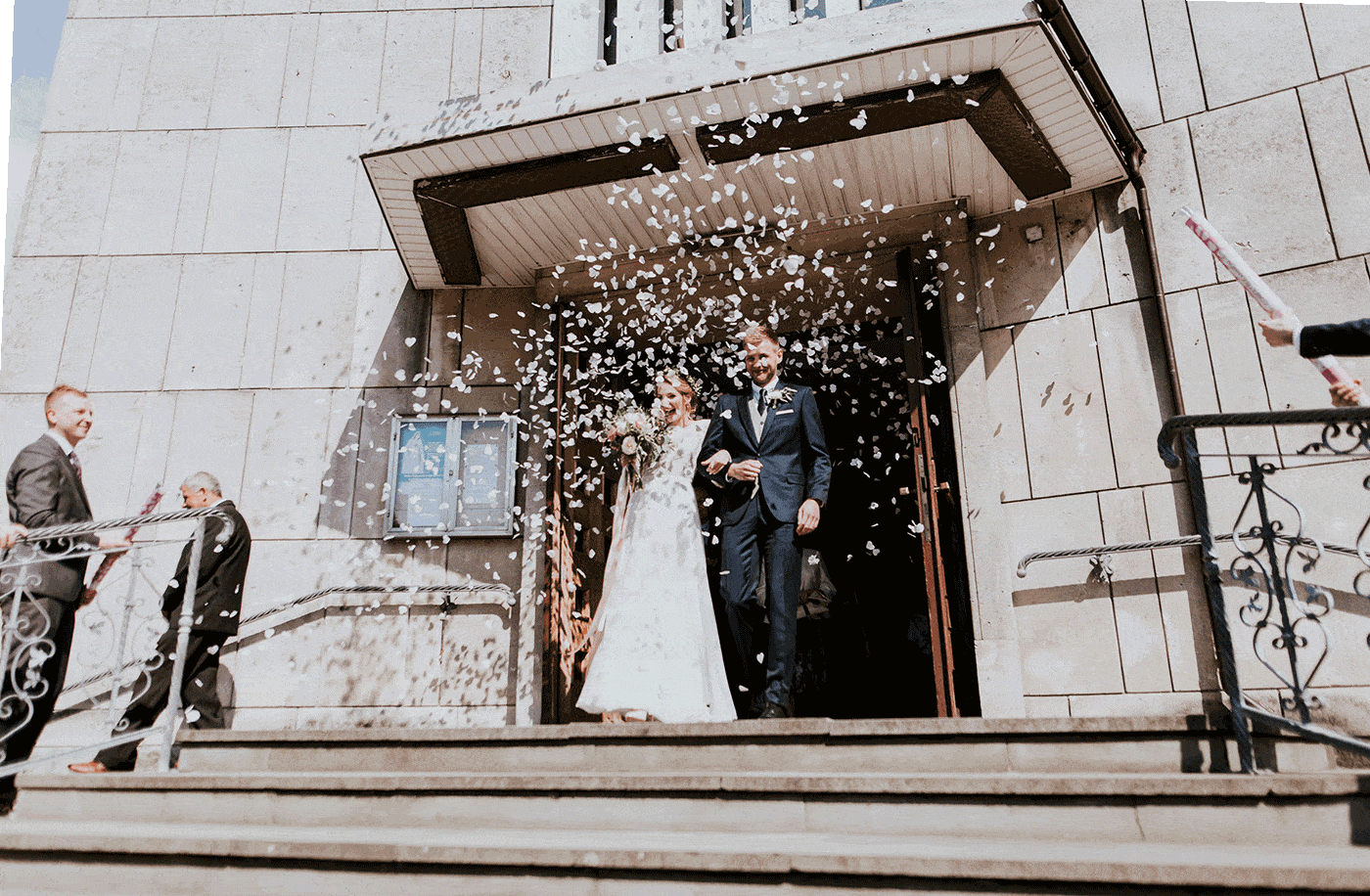 Ślub w Skalnym dworze, Ojców Skalny dwór