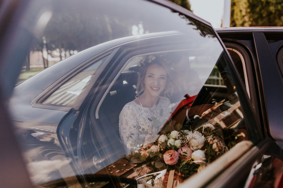 Ślub w Skalnym dworze, Ojców Skalny dwór