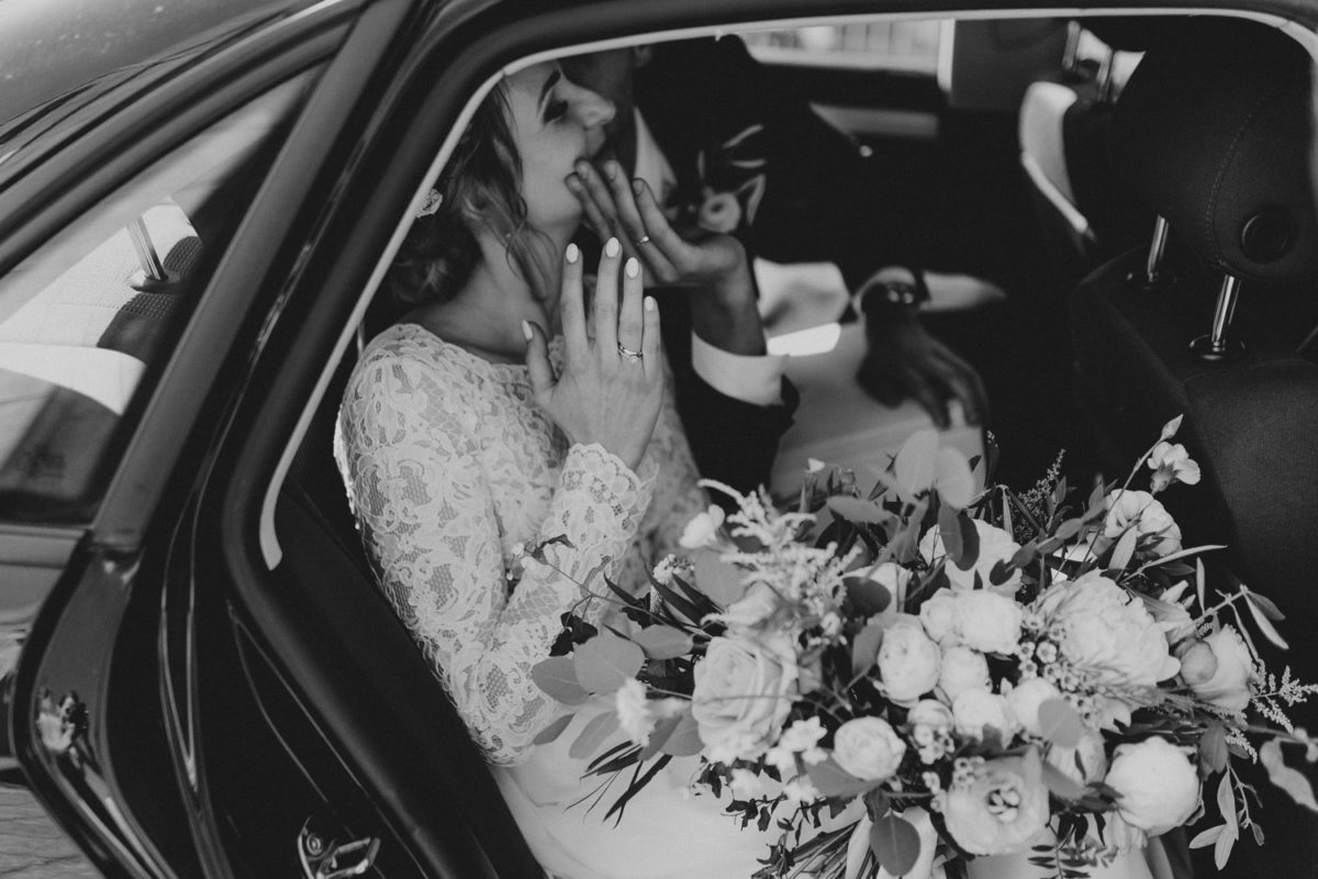 Ślub w Skalnym dworze, Ojców Skalny dwór