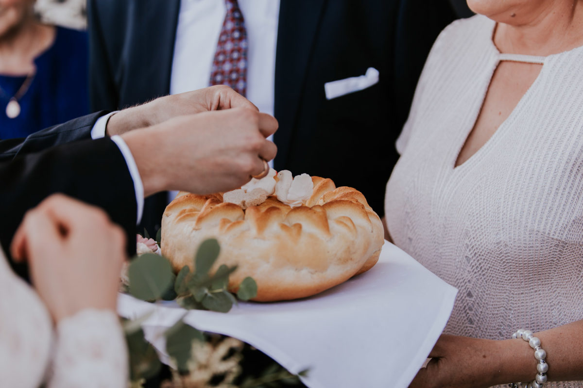 Ślub w Skalnym dworze, Ojców Skalny dwór