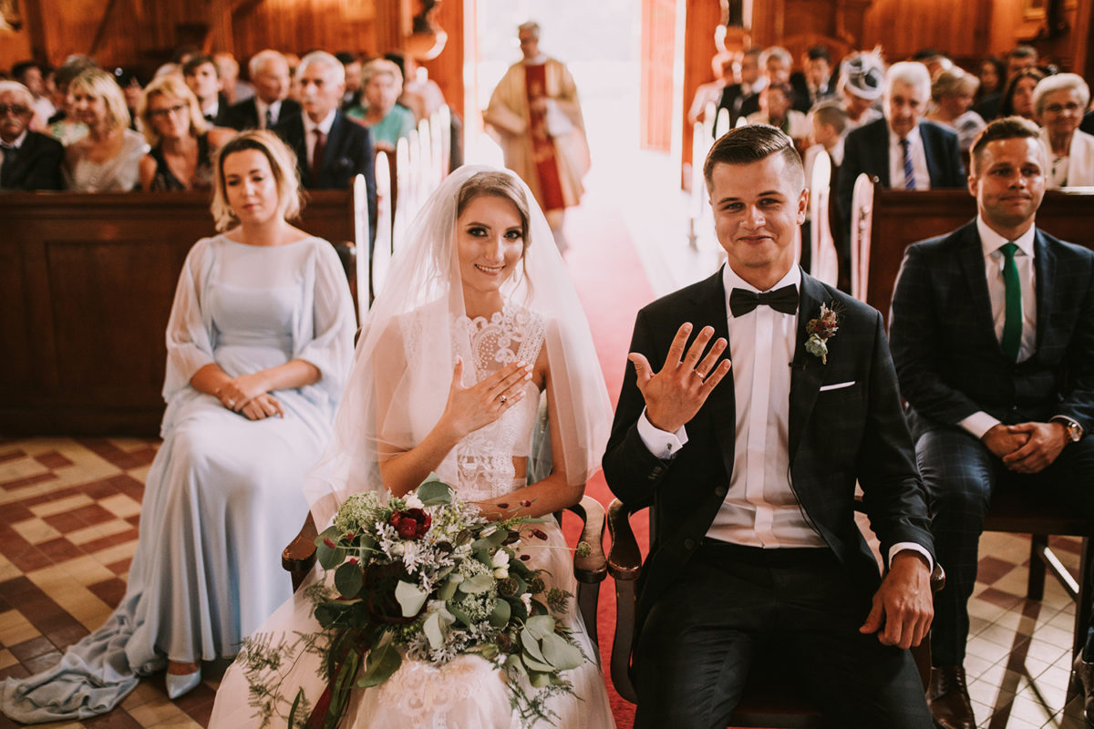 Ślub w Przepitkach, Parafia rzymskokatolicka pw. św. Zygmunta w Królewie ślub, fotografia ślubna Warszawa