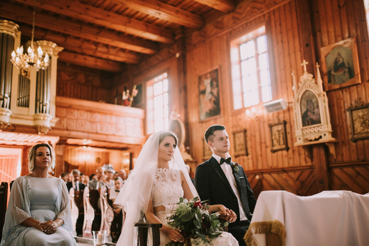Ślub w Przepitkach, Parafia rzymskokatolicka pw. św. Zygmunta w Królewie ślub, fotografia ślubna Warszawa