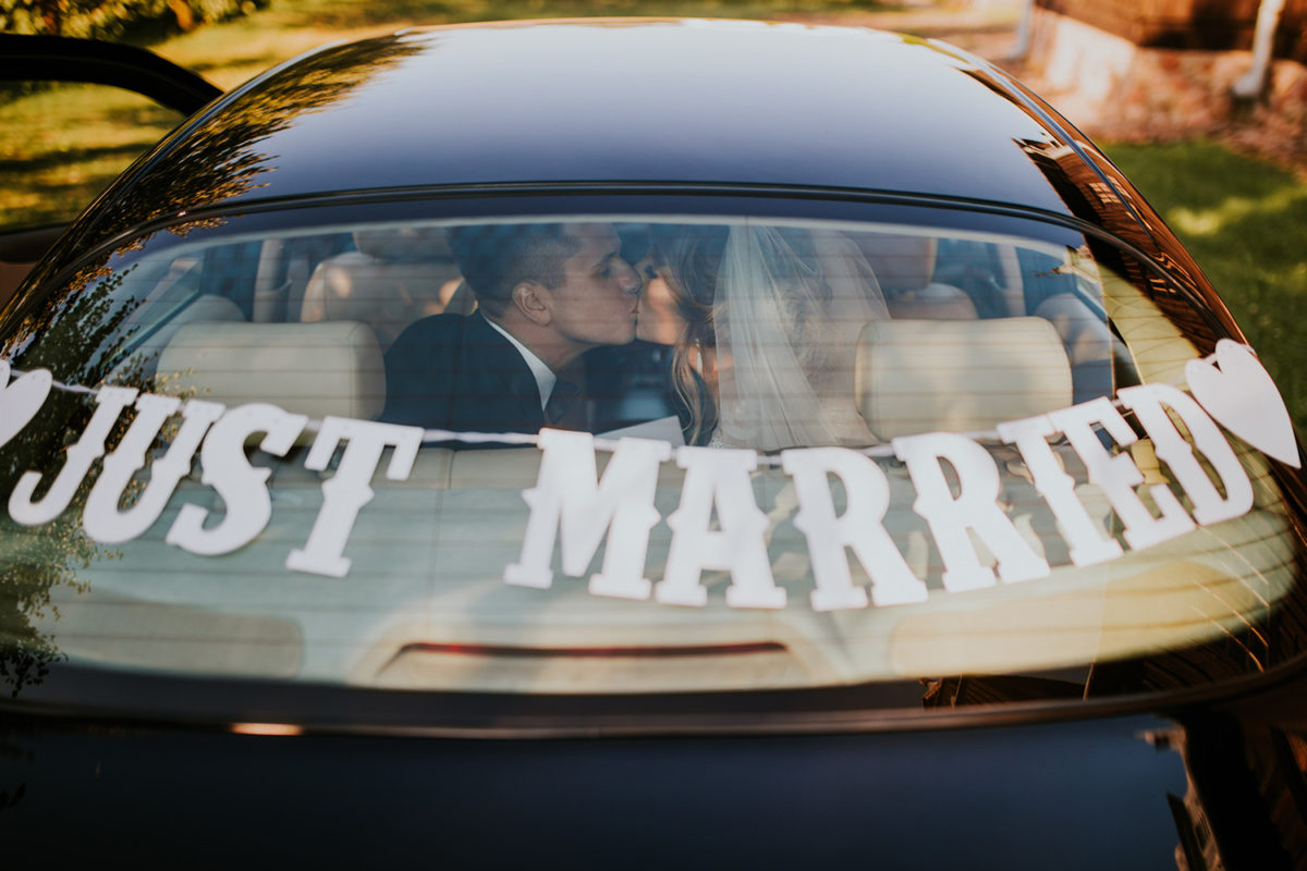 Ślub w Przepitkach, Parafia rzymskokatolicka pw. św. Zygmunta w Królewie ślub, fotografia ślubna Warszawa