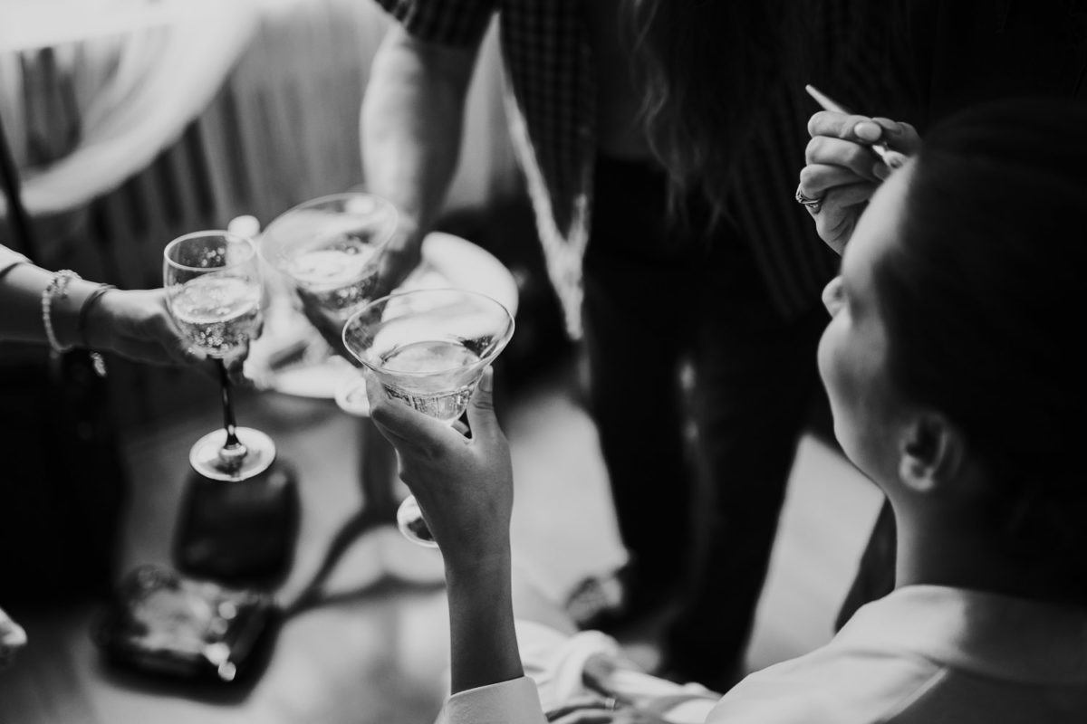 Przygotowania do ślubu, Fotograf ślubny Warszawa, Ślub industrialny