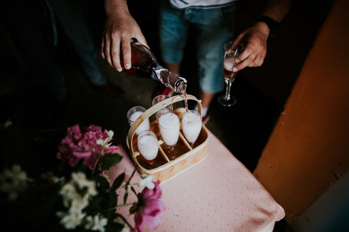 Przygotowania do ślubu, Fotograf ślubny Warszawa, Ślub industrialny