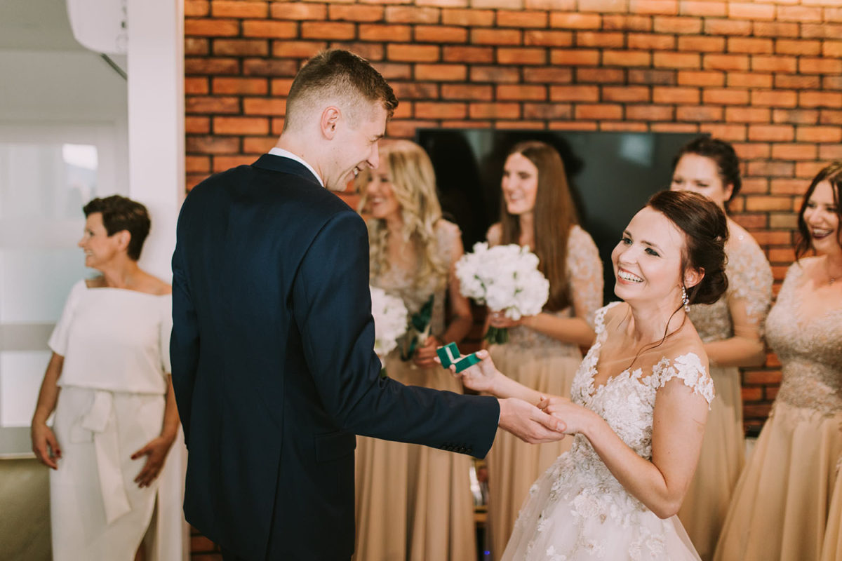 Fotograf Ślubny Kielce Warszawa, Przygotowania Ślubne w Kielcach, Reportaż Ślubny Kielce, Duet Fotografów