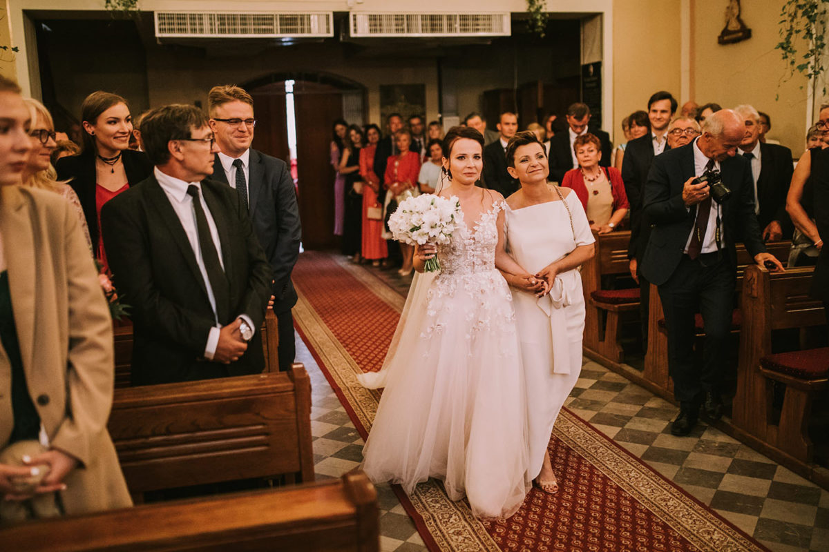 Fotograf Ślubny Kielce Warszawa, Reportaż Ślubny Kielce, Duet Fotografów, Ślub w kościele pw. Św. Teresy od Dzieciątka Jezus Kielce słowik 