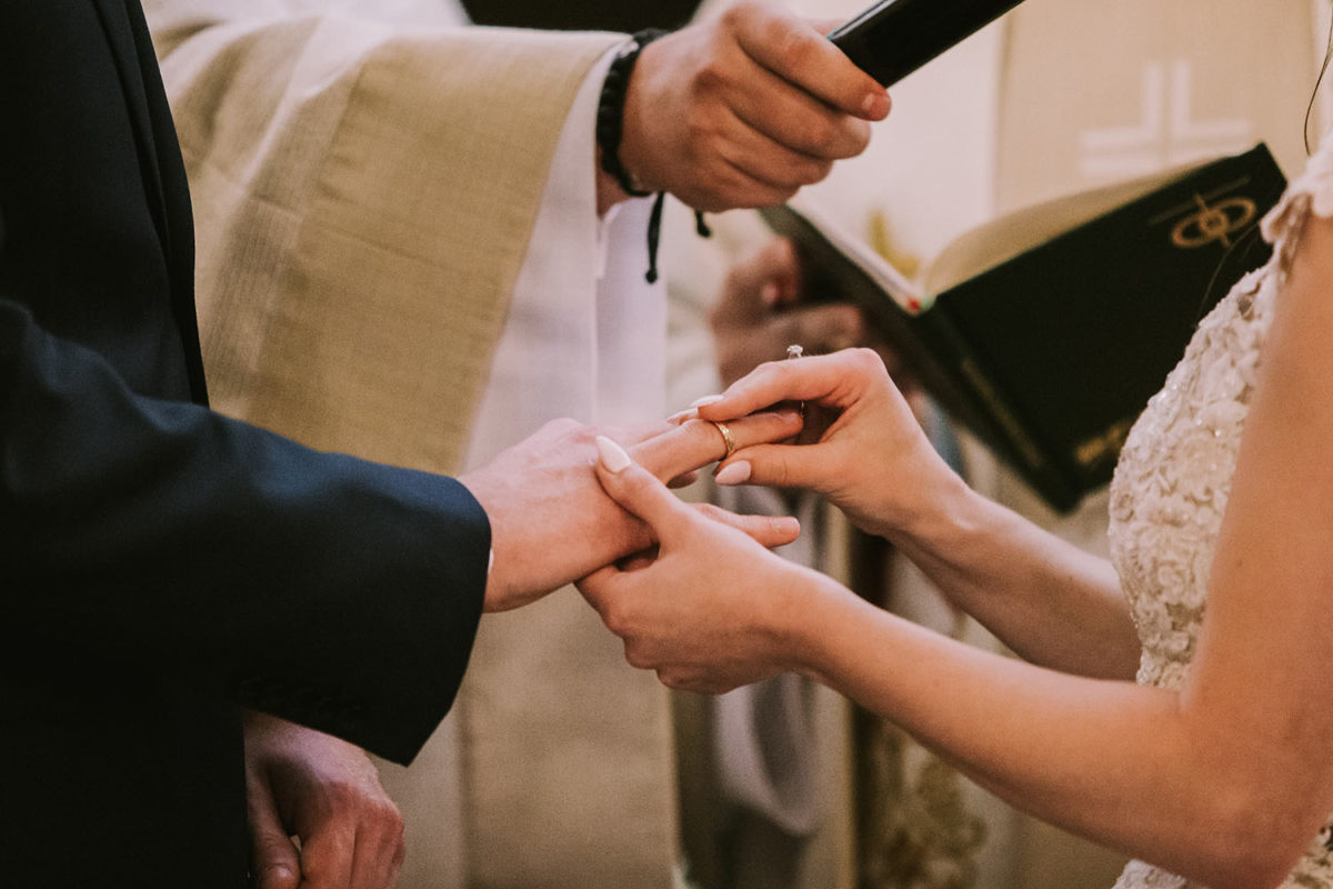 Fotograf Ślubny Kielce Warszawa, Reportaż Ślubny Kielce, Duet Fotografów, Ślub w kościele pw. Św. Teresy od Dzieciątka Jezus Kielce słowik 