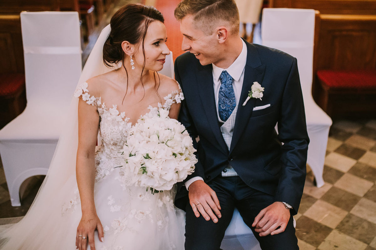 Fotograf Ślubny Kielce Warszawa, Reportaż Ślubny Kielce, Duet Fotografów, Ślub w kościele pw. Św. Teresy od Dzieciątka Jezus Kielce słowik 