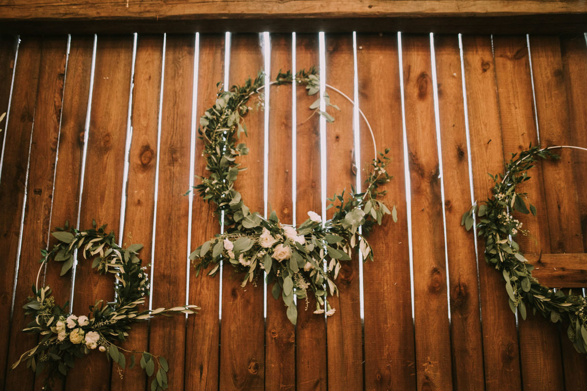 Rustykalny Ślub w stodole, Ślub Folwark Wiązy, Rustykalne wesele pod Krakowem, Rustykalne wesele Warszawa