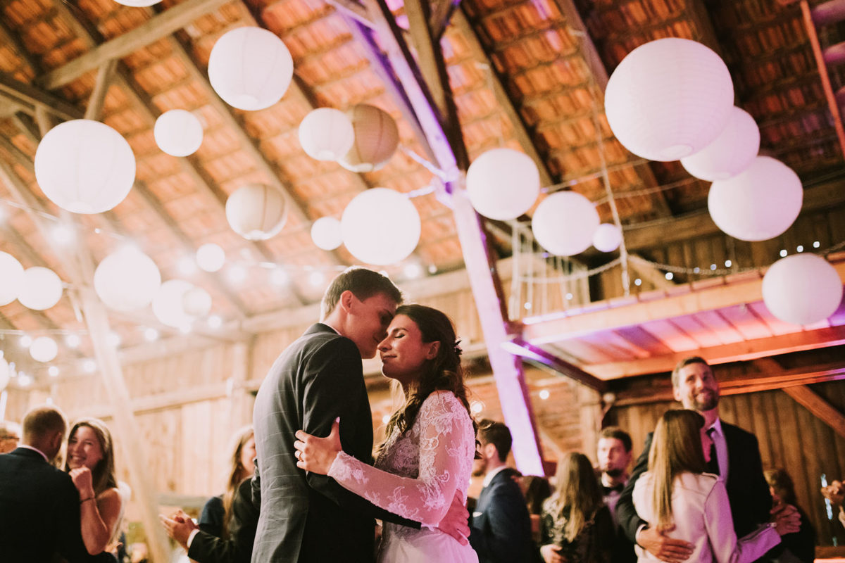 Rustykalny Ślub w stodole, Ślub Folwark Wiązy, Rustykalne wesele pod Krakowem, Rustykalne wesele Warszawa