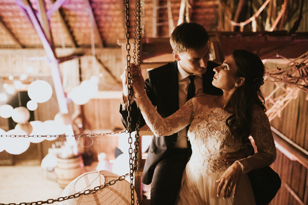 Rustykalny Ślub w stodole, Ślub Folwark Wiązy, Rustykalne wesele pod Krakowem, Rustykalne wesele Warszawa