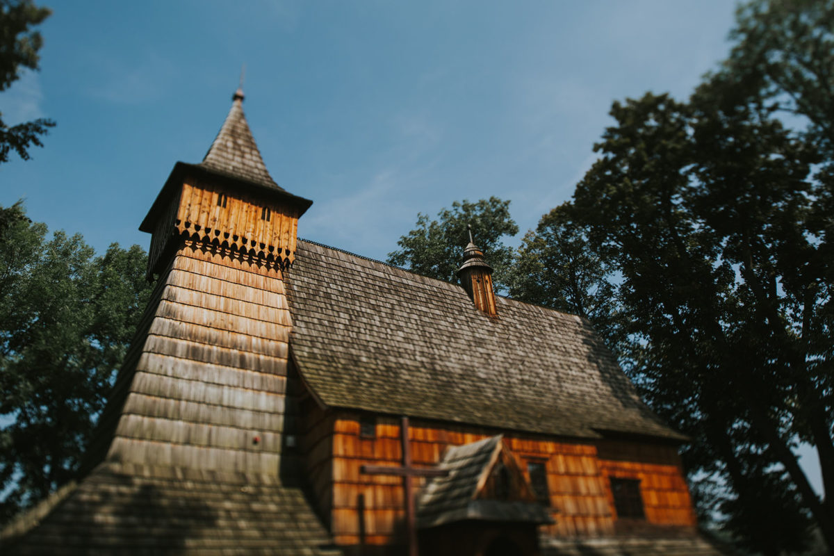 Ślub w Kościele pw. św. Michała Archanioła w Dębnie, Kościół w Dębnie, Fotografia ślubna Warszawa