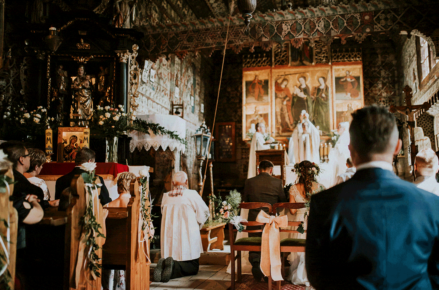 Ślub w Kościele pw. św. Michała Archanioła w Dębnie, Kościół w Dębnie, Fotografia ślubna Warszawa