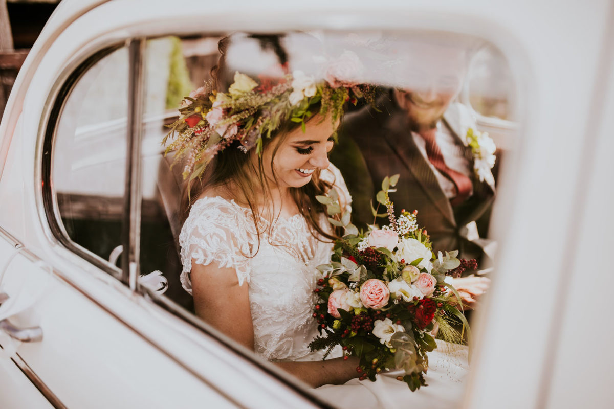 Ślub w Kościele pw. św. Michała Archanioła w Dębnie, Kościół w Dębnie, Fotografia ślubna Warszawa