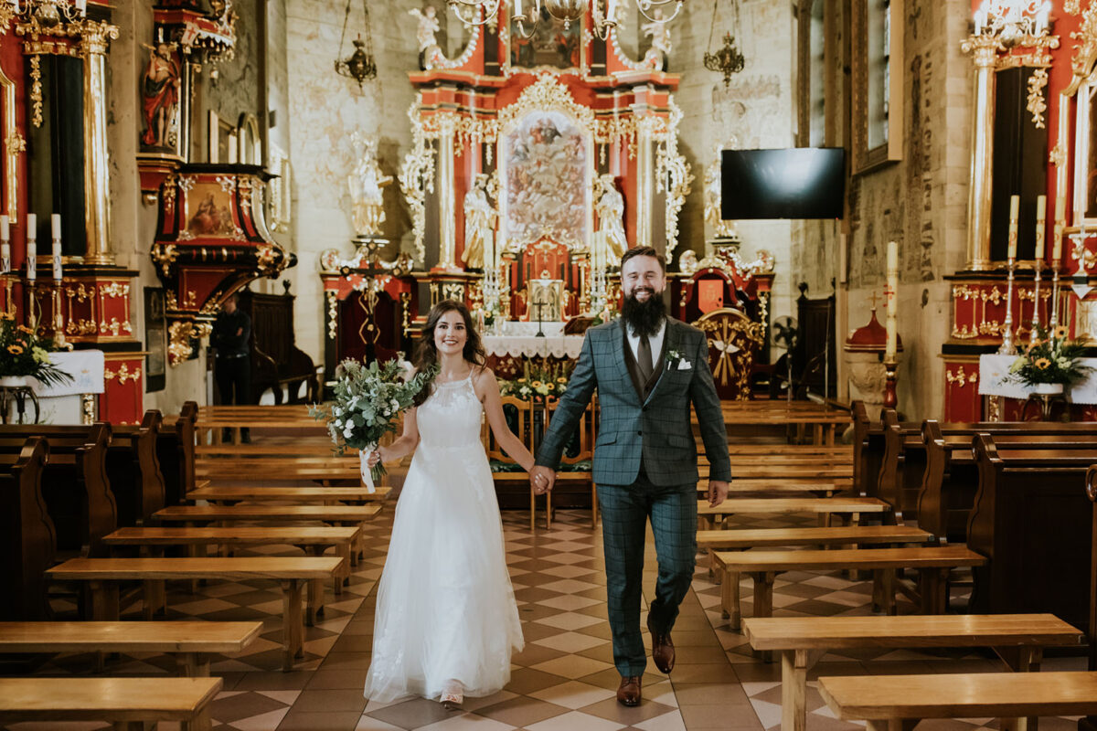 First Look zdjęcia, ślub w Starej Stodole Dobczyce, rustykalny ślub