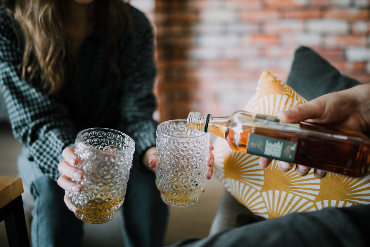 Boho sesja ślubna w Muszynie, sesja ślubna w lesie, rustykalna sesja Rytro