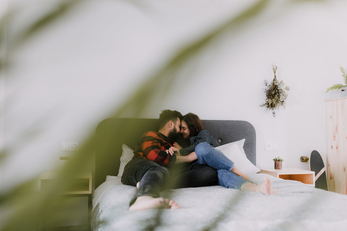 Boho sesja ślubna w Muszynie, sesja ślubna w lesie, rustykalna sesja Rytro