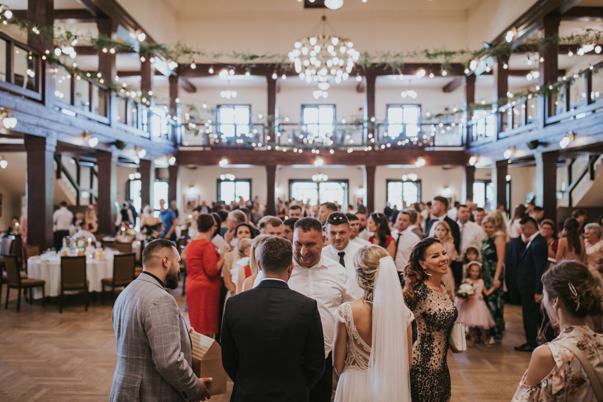 Pierwszy taniec z dymem, wesele w Folwarku Zalesie, wesele w okolicach Krakowa