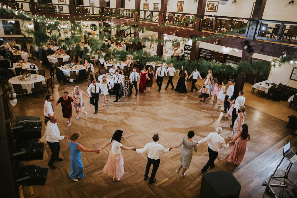 Pierwszy taniec z dymem, wesele w Folwarku Zalesie, wesele w okolicach Krakowa