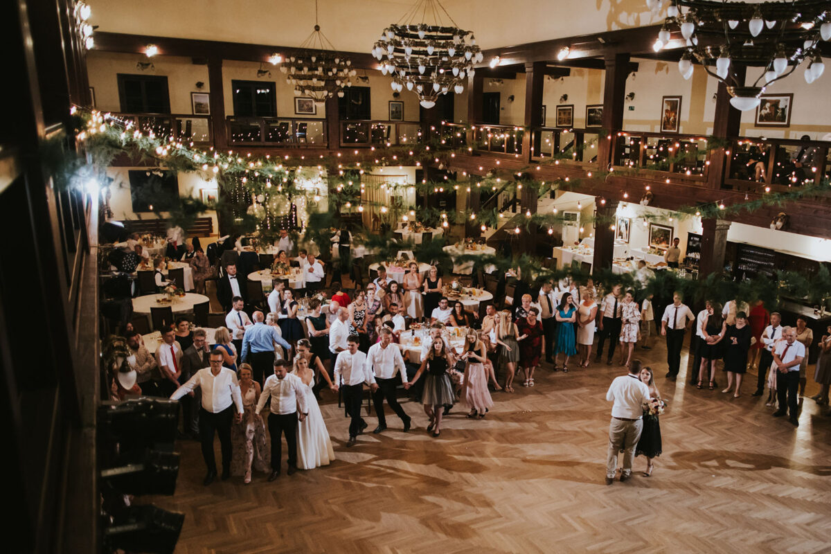 Pierwszy taniec z dymem, wesele w Folwarku Zalesie, wesele w okolicach Krakowa