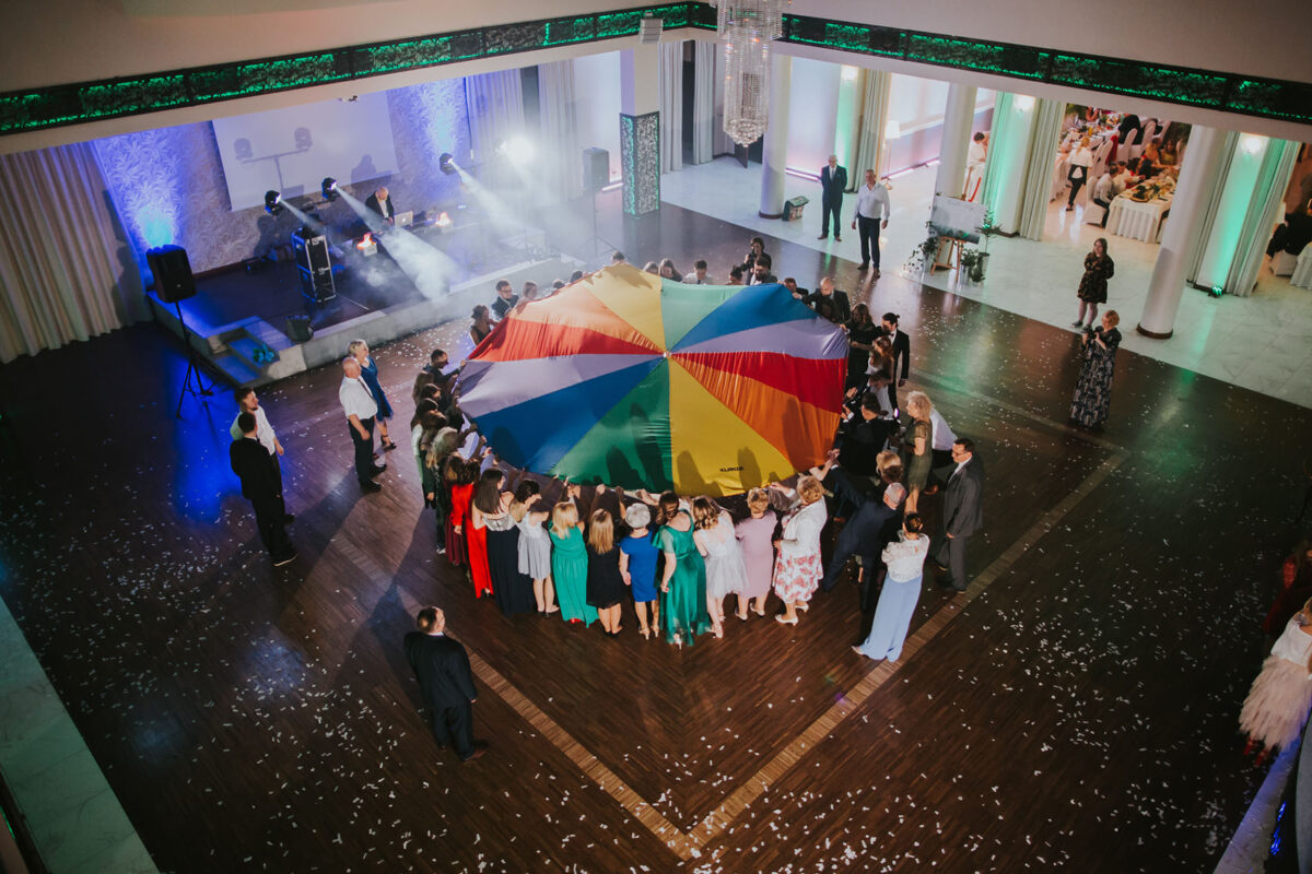 Sesja Krzyżtopór, wesele hotel Bińkowski, green wedding, ślub cywilny i kościelny