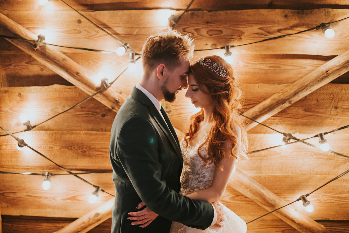 Sesja Krzyżtopór, wesele hotel Bińkowski, green wedding, ślub cywilny i kościelny