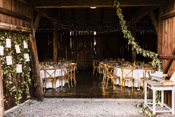 ślub w rustykalnym stylu, ślub w Dobczycach, Stara Stodoła w Dobczycach